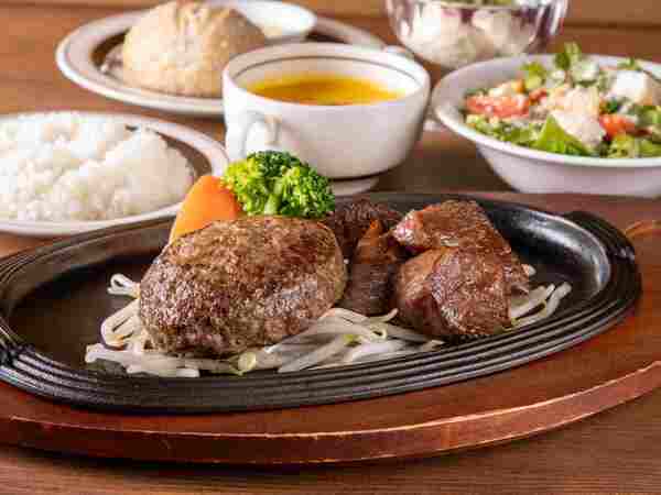 【正社員の採用を強化中】業界高水準の給与◎多ブランド展開の成長企業！安定した環境でチャンスを掴もう★