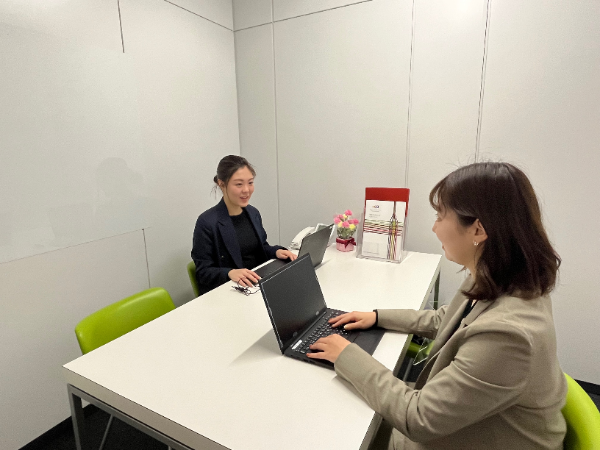 高い専門性とクオリティの高い人材育成が強みです。