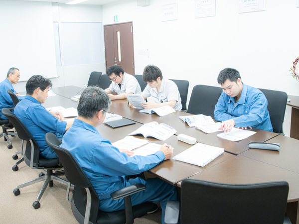 【受注管理】〇日本で3社のみ、希少な技術で世の中に貢献できる 〇年間休日132日 〇転勤なし