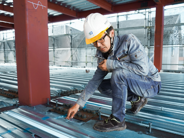 職人たちと作る唯一無二の「ものづくり」いかに信頼を築けるか。