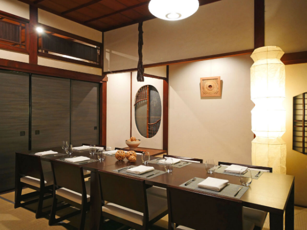 キッチンのチーフとして現場を統括