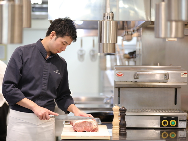 料理がもっとも良い状態で提供する。
スピードも求められます。