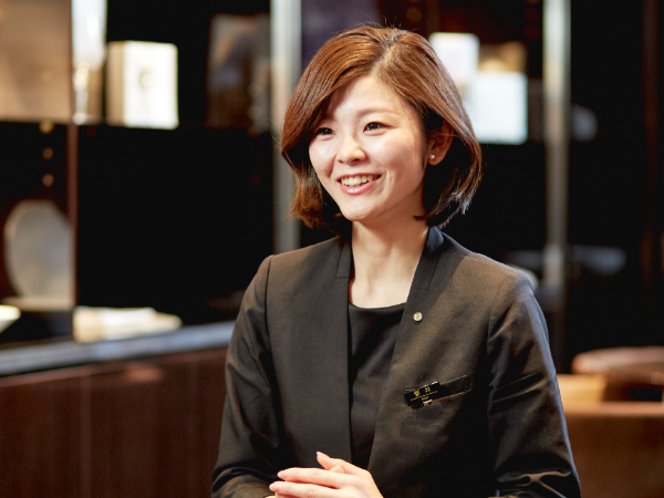 一度は離れたブライダルの世界、 自らの結婚式がターニングポイントに。