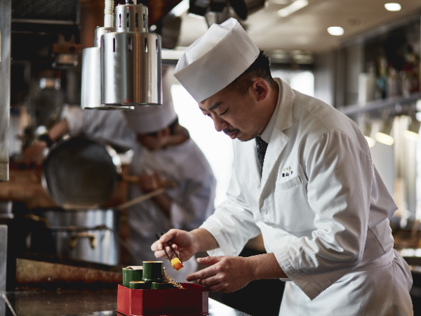 和の装いには美味しさと美しさを
兼ね合わせた、和のお料理を。