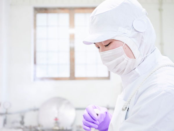 麸やゆばの製造は、想像以上に繊細な仕事です。