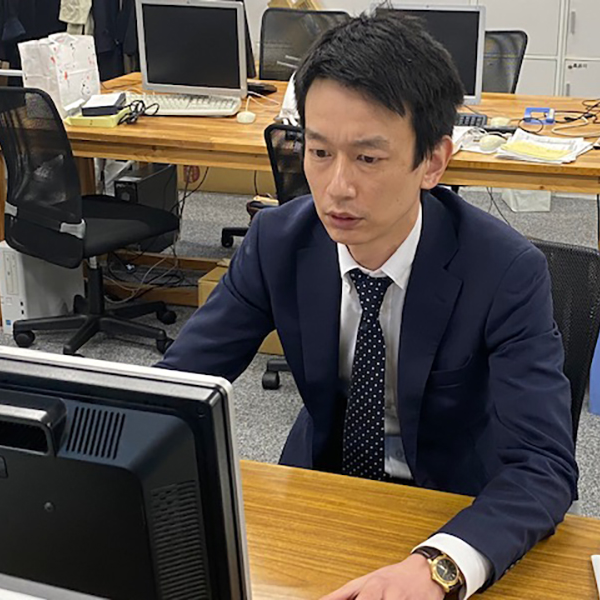 営業部/課長/山本雄太