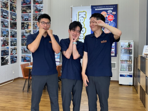 意見や提案をしやすい雰囲気で、
営業スタッフ同士日々切磋琢磨しています!