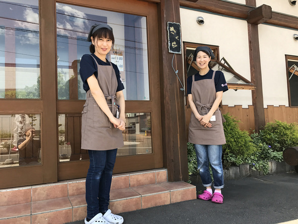 学生アルバイトや主婦パートなど
幅広い年代のスタッフが在籍しています♪