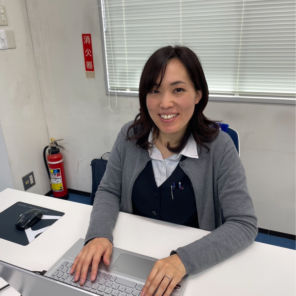 内勤／経理総務/小野寺 久実