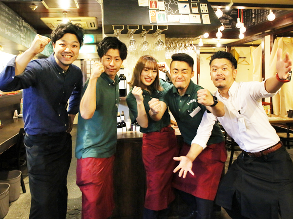 【アルバイト/接客staff:エゾバルバンバン 札幌駅前通店】札幌駅から徒歩5分◎2022年9月にOPENした新しめの店舗!楽しい仲間・明るい雰囲気◎バイトに行くのが楽しくなる♪毎月昇給UPのチャンスあり◎自慢の美味しいまかない付きで学校終わりのバイトにも人気◎