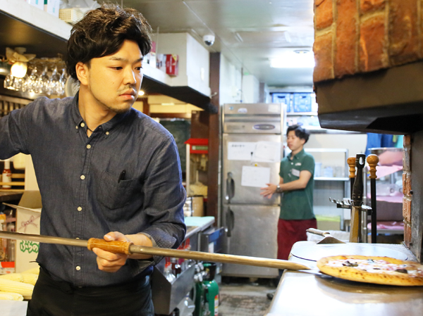 【正社員/調理スタッフ:エゾバルバンバン札幌駅前通店】無資格OK!!調理を学びたい方、未経験スタートも歓迎します◎［月給20万円～］2022年9月にOPENしたまだまだ新しい店舗です♪学歴・経験・性別不問◎やる気があれば応募OK★