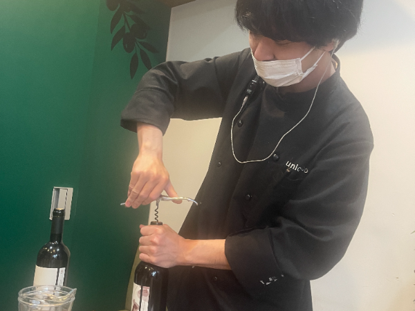 贅沢な食材を使った料理と
ワインの組み合わせも学べる