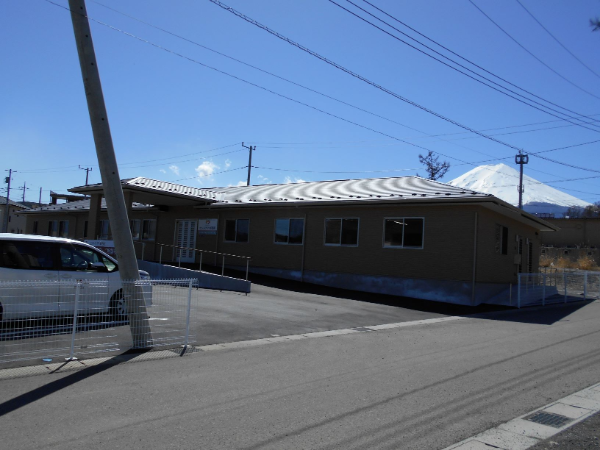 【正社員/小規模多機能での介護福祉士】経験者優遇/賞与年2回/交通費支給/キャリアアップ支援有/資格手当有