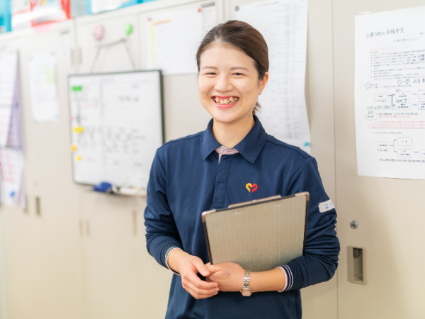 【正社員/小規模多機能での介護福祉士】経験者優遇/賞与年2回/交通費支給/キャリアアップ支援有/資格手当有