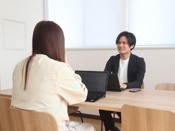 自身も自己開示し、互いに本音で話せる関係に