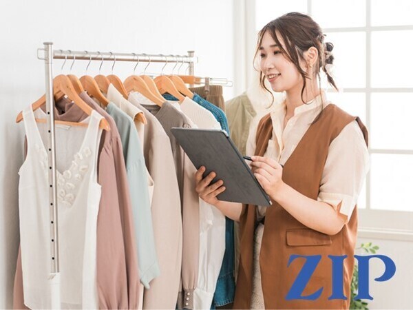 「岡山」【アパレル営業（個人向け）】LILLIAN CARAT / COCO DEAL/年間休日114日/研修制度も充実