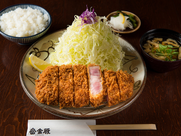 富金豚　イオンモール下田／料理人