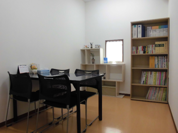 メンター制度で未経験者のサポートも