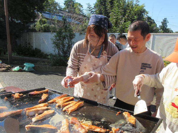 一緒に楽しむ姿勢が大切
チームで利用者を支えます
