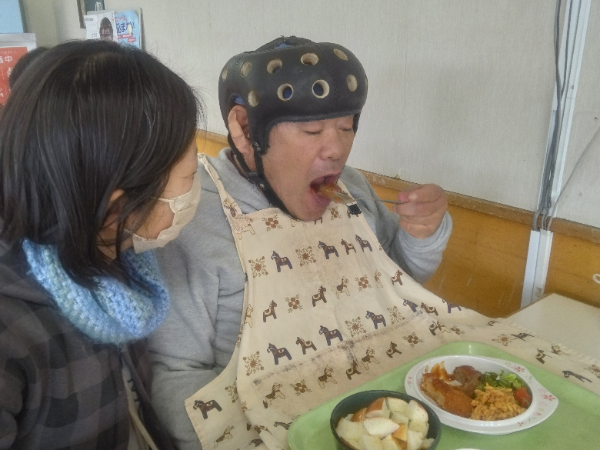 利用者の変化に気付く観察力が必要。