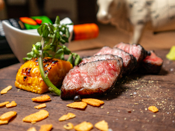 肉とワインに溺れるお店!