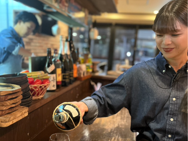 【洋風居酒屋キッチンスタッフ/アルバイトスタッフ】◎高時給！1300円～　◎勤務店はJR大津駅徒歩１分『butcher bar 十八』　