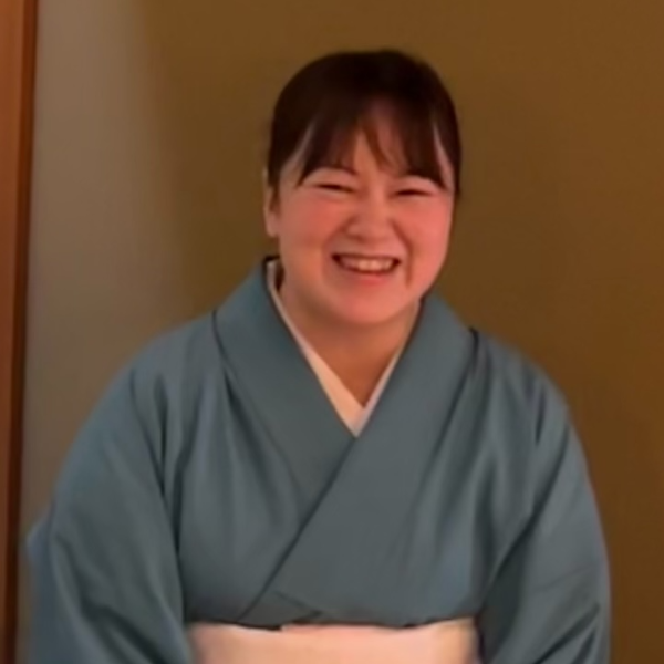 嵐山 熊彦 仲居チーフ/浦松　佳代