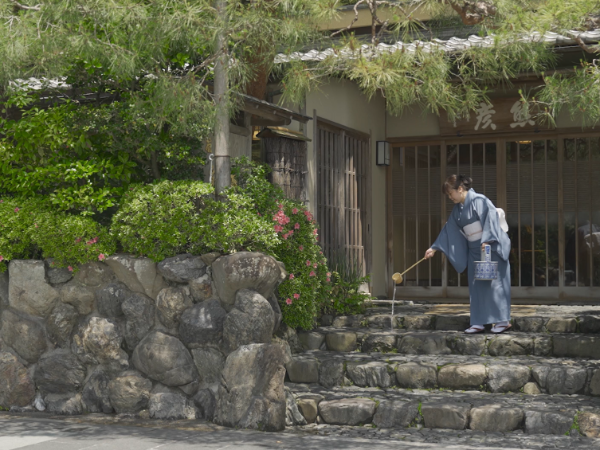非日常を創る一員として