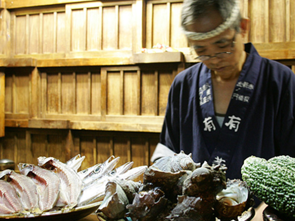九州の美味しいものを東京で提供する老舗