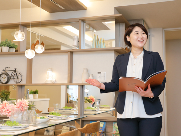 【不動産の販売営業】新築マンションの販売営業/運転免許不要/札幌市/未経験歓迎/営業・不動産の未経験者積極採用/賞与年3回&インセンティブあり/完全週休2日