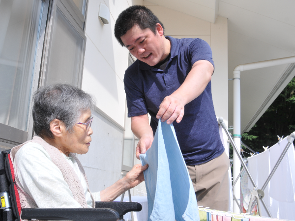 震災と父の介護がきっかけで福祉の道へ