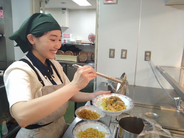 みんなで仲良く安心安全な料理を提供しましょう!