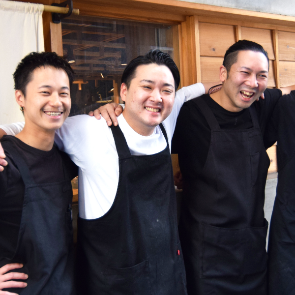 鮨なかもと/小松拓巳