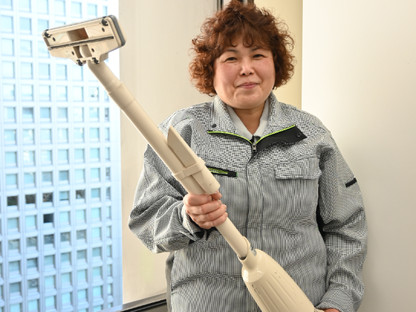 週2日(水・金曜日)のみ♪朝7時から3時間でOK！【池袋の駅チカ商業施設内での短時間清掃スタッフ】短時間でサクッと勤務♪丁寧な研修で未経験でもOK＊交通費規定支給［77］