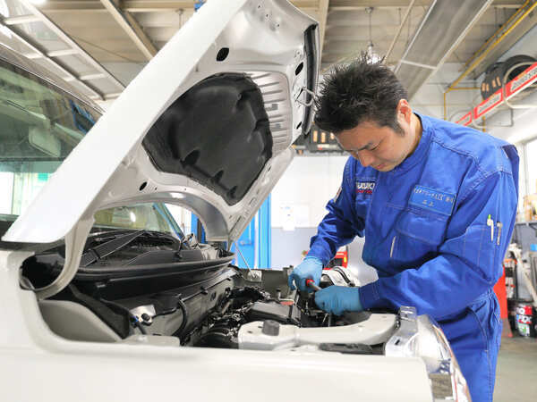 【正社員/整備士：スズキアリーナ札幌南店】≪自動車整備士2級以上お持ちの方限定募集★≫月給30万円以上◎年間休日120日以上◎残業ほぼなし！≪長期休暇あり≫