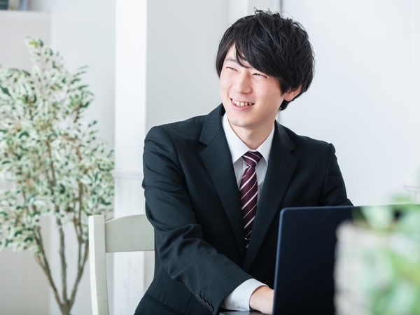 【開業コンサルティング】第二新卒者歓迎◎/時差出勤制度有/コンサル未経験可!