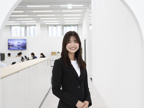 未経験者歓迎【東京｜正社員】英語を活かせる★eSIM商品導入/開発プロジェクト管理スタッフ【東証プライム上場企業】