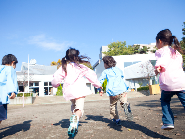 【町田市/幼稚園正規職員】レア求人!無資格OK!幼稚園の体育講師業務で未経験OK!/EKR0123