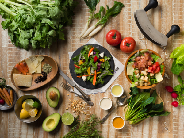 【アルバイト/キッチンスタッフ:CAFE&RESTAURANT ORGALI(オーガリ)】オーガニック食材や自然派ワインなど、こだわり詰まったメニューも自慢。美味しいまかないは無料です!友達同士の応募もOK!未経験さんでもできるように少しずつお仕事お教えします!シフト複数あり!