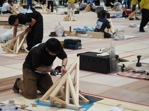 技能五輪への挑戦