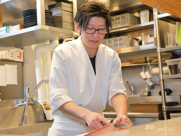 【正社員/料理長：しゃぶしゃぶ すき焼 富士山】経験を活かして人気店をもっと人気に◎＜面接1回＞これまでの経験やスキルはしっかり考慮します★充実の福利厚生で安定勤務可能！札幌市外の転勤がないので家族のいる方や地元を離れたくない方にもおすすめ◎産休育休取得実績あり