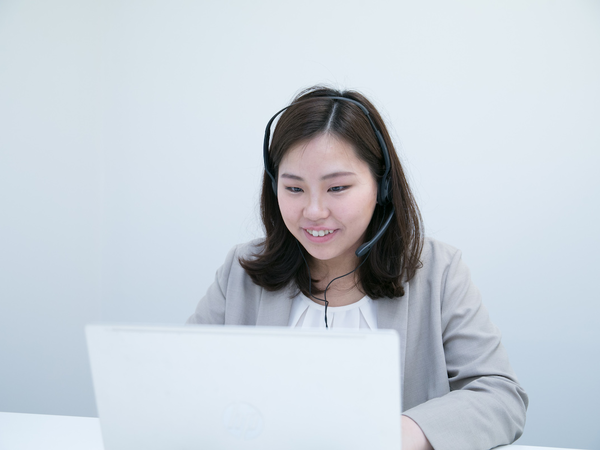 商談は1日約3件。困ったときには何でも相談できる、風通しの良い環境です!