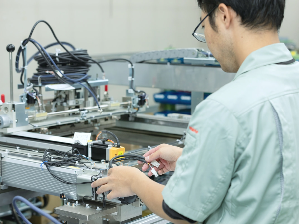 未経験可／機械組立調整