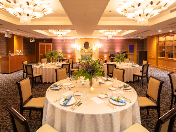 宴会サービススタッフ