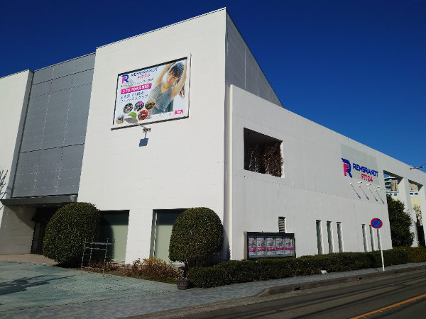 ●フィットネスジム接客スタッフ