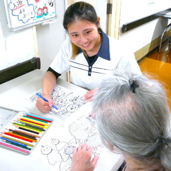 あけぼの苑/介護スタッフ/U・Y