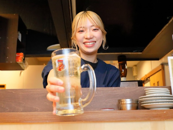 【アルバイト/接客スタッフ：海鮮居酒屋てっちゃん　すすきの南7条店】1月13日OPEN予定/オープニングスタッフ募集◎大人気居酒屋「てっちゃん」★海鮮が自慢の元気居酒屋！未経験さんも歓迎！1日4時間～・週2日～シフトOK！終電に間に合うように退勤可◎ネイルや髪色も自由なのでオシャレも楽しめる！格安まかないあり◎