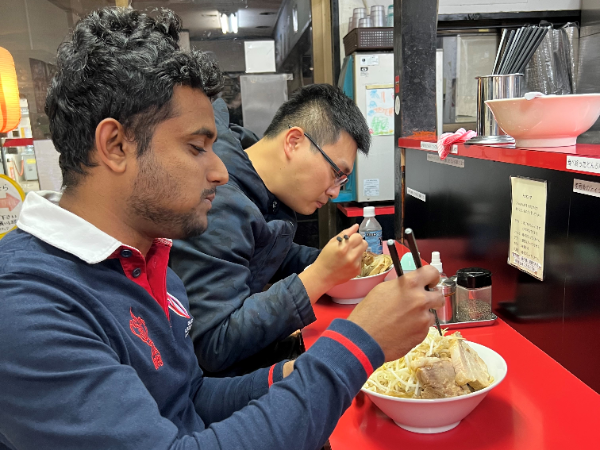 19時には退社する雰囲気があり、
プライベートもしっかり確保。