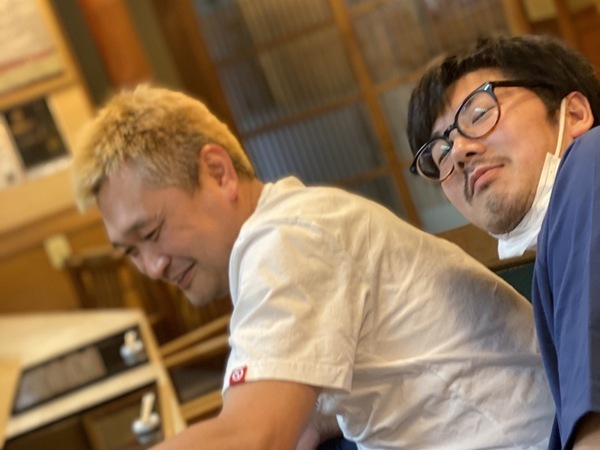 スタッフ同士の仲が良く、
明るい雰囲気の職場です。