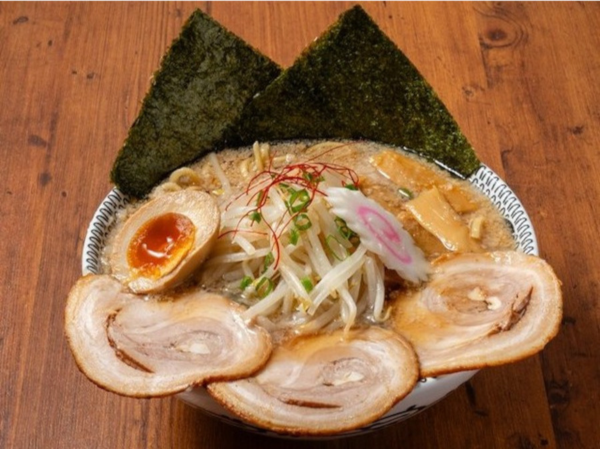 ジャンルを超えた多彩なブランド